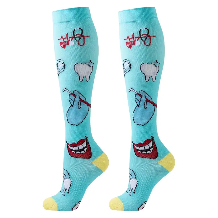 6 paires de chaussettes de Compression pour infirmières athlétiques à Circulation GRADUATED pour femmes et hommes, chaussettes hautes respirantes à motif de cœur mignon pour femmes Spo