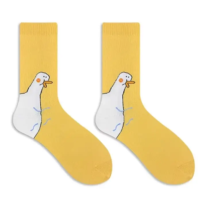 1 paire de chaussettes pour femmes, motif dessin animé, à la mode et polyvalentes, design mignon, ca