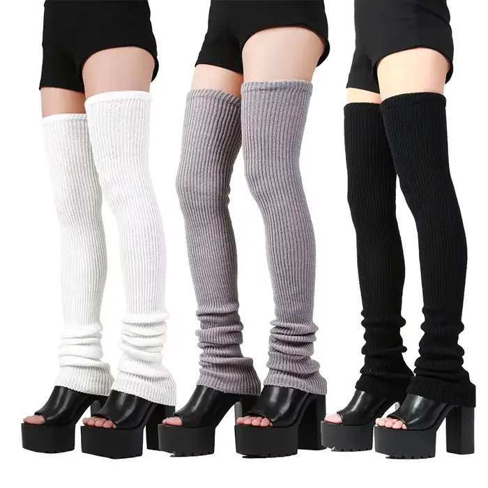 Chaussettes chaudes mi-hautes allongées