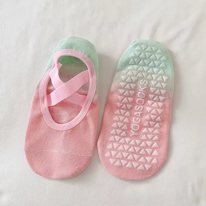 Chaussettes de Yoga pour femmes, dégradé en Silicone, antidérapantes, poignée Pilates, chaussettes i