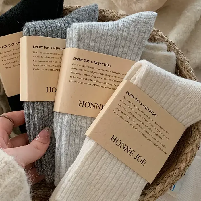 Chaussettes longues en laine et cachemire pour femmes