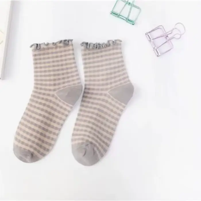 Chaussettes courtes en coton à carreaux pour femmes