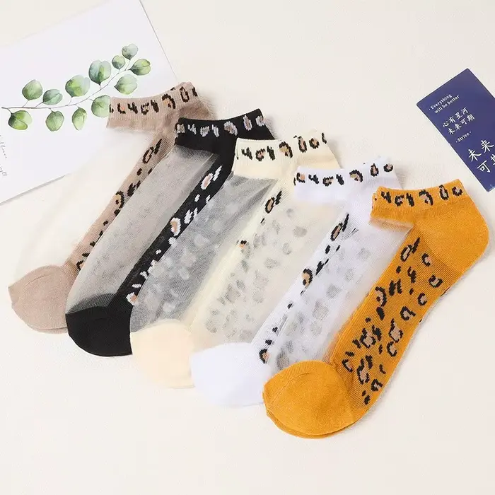 5/10 paires femmes imprimé léopard chaussettes courtes printemps été conception mince absorbant la sueur respirant doux confortable chaussettes décontractées ﻿