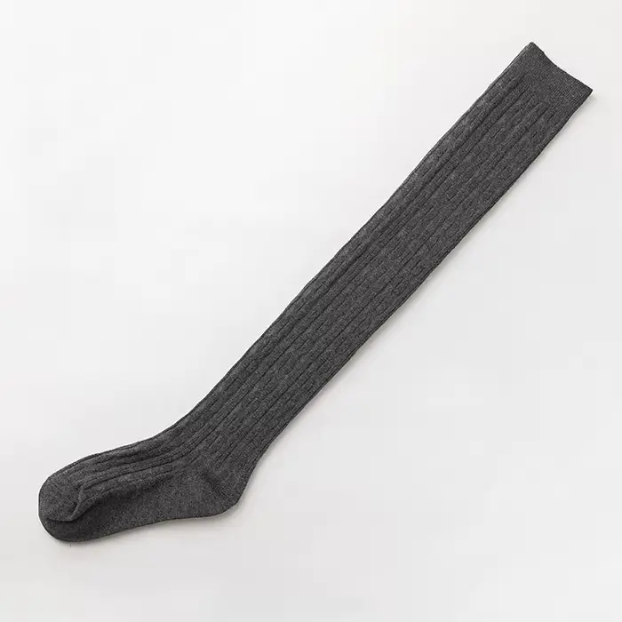 1 paire de chaussettes thermiques confortables en tricot au dessus du genou pour femmes, chaussettes