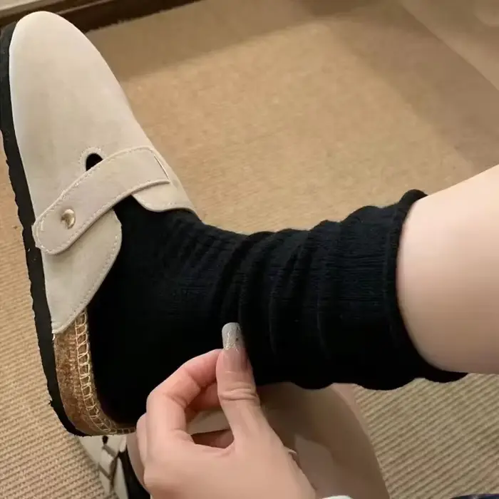 Chaussettes pour femmes noires et blanches, tendance automne, style rétro, motif crème foncé, mi-mol