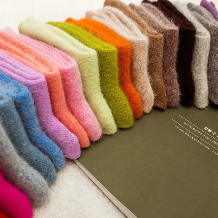 Couleur Pure chaussettes d'hiver chaudes Angora lapin cheveux femme épaississement laine chaussettes coton chaussettes lapin laine chaussettes hiver Calcetines