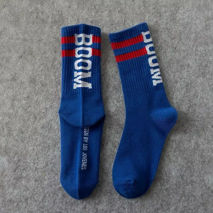 Chaussettes de skateboard montantes pour hommes et femmes, chaussettes avec lettre BOOM, marée fémin