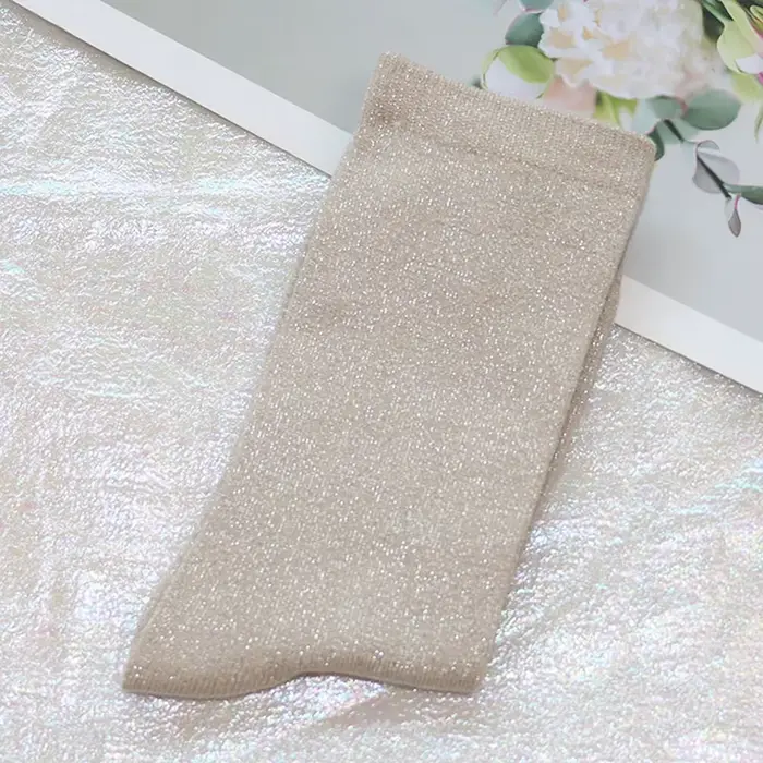 Chaussettes colorées à paillettes en filigrane pour femmes, chaussettes amples et brillantes, Haraju