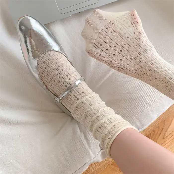 Chaussettes pour femmes mince été nouvelle couleur bonbon évider