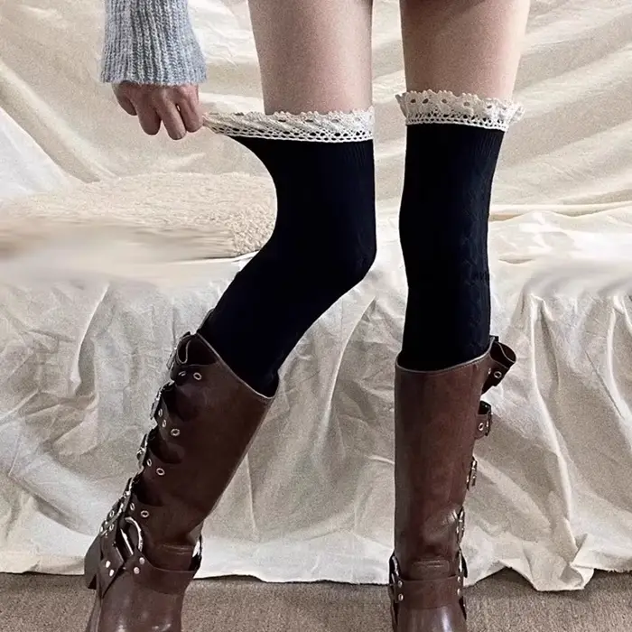 Lolita-Chaussettes longues en dentelle sexy pour femmes