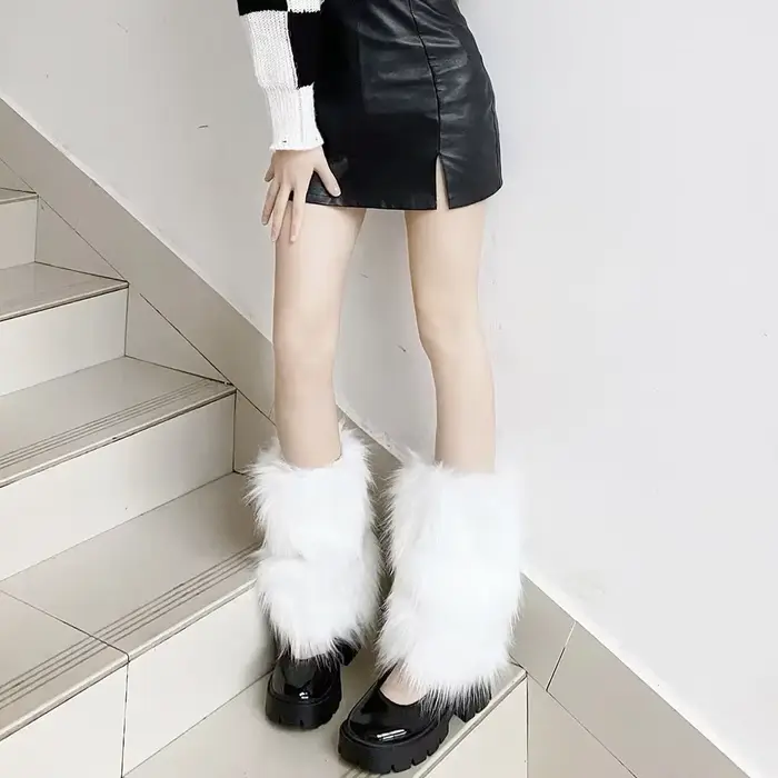 Jambières japonaises en fausse fourrure blanche, couvre-bottes Y2K Goth, chaussettes solides, Punk J