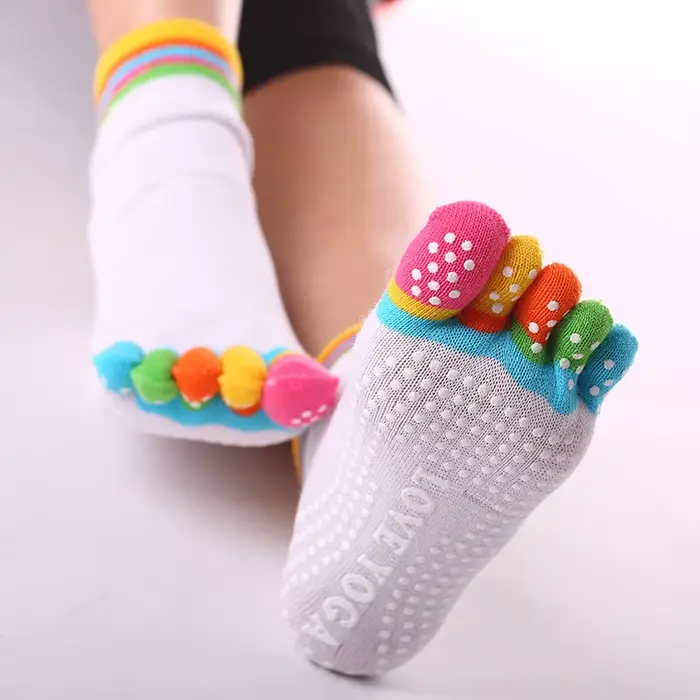 Chaussettes de yoga colorées pour femmes, chaussettes de fitness et de Pilates en coton, chaussettes