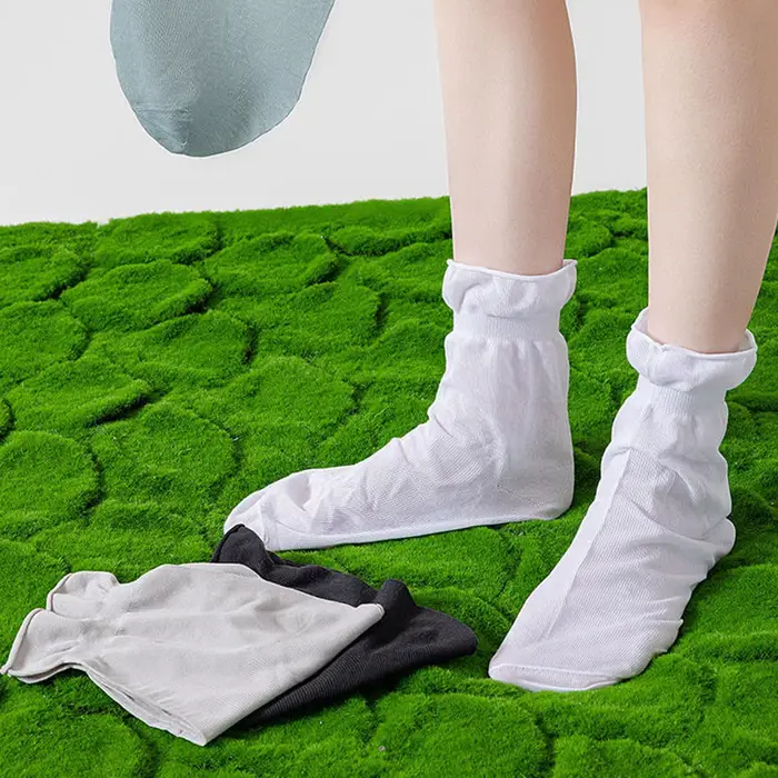 1 paire de chaussettes de maison pour femmes