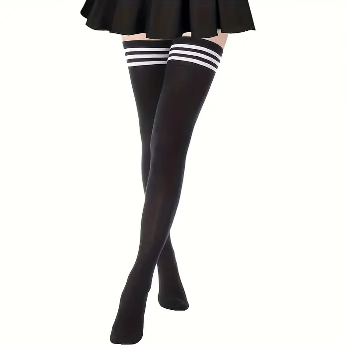 1 paire de chaussettes hautes pour femmes, pour la saison automne/hiver, couleur unie, chaussettes l