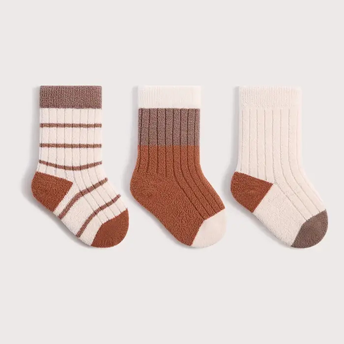 3 paires de chaussettes en peluche pour bébé, chaussettes épaisses et chaudes pour enfants de 0 à 3 