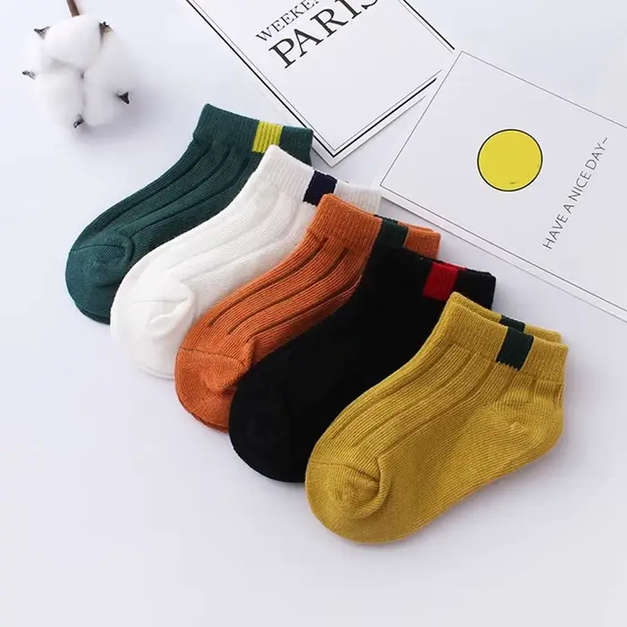 Chaussettes pour enfants printemps et été