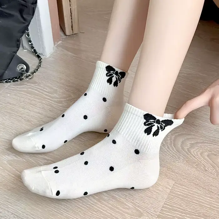 Chaussettes à tube bas en coton pour femmes