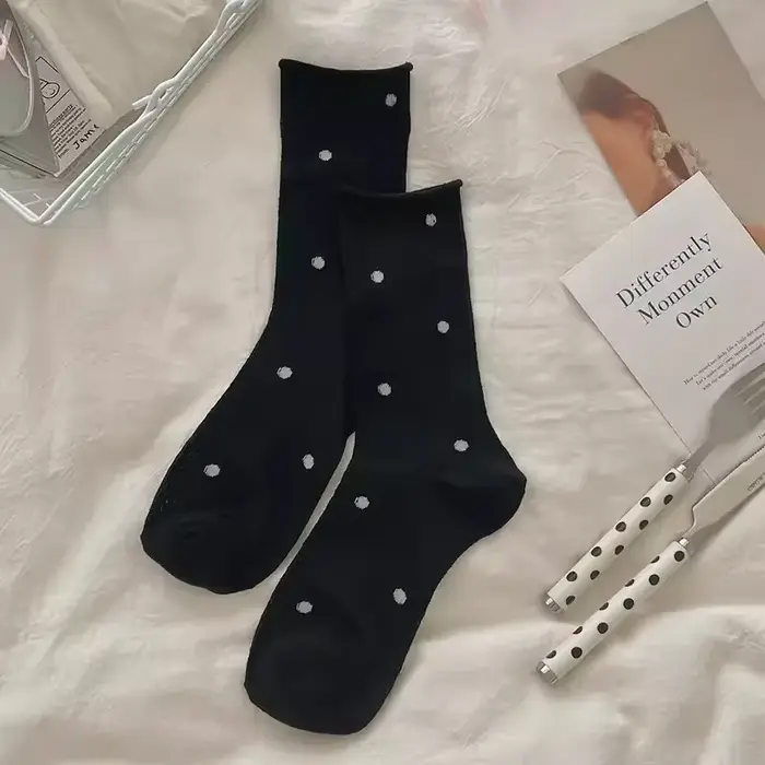 Chaussettes fines en coton imprimé à pois pour femmes, chaussettes à volants pour filles, noir et bl