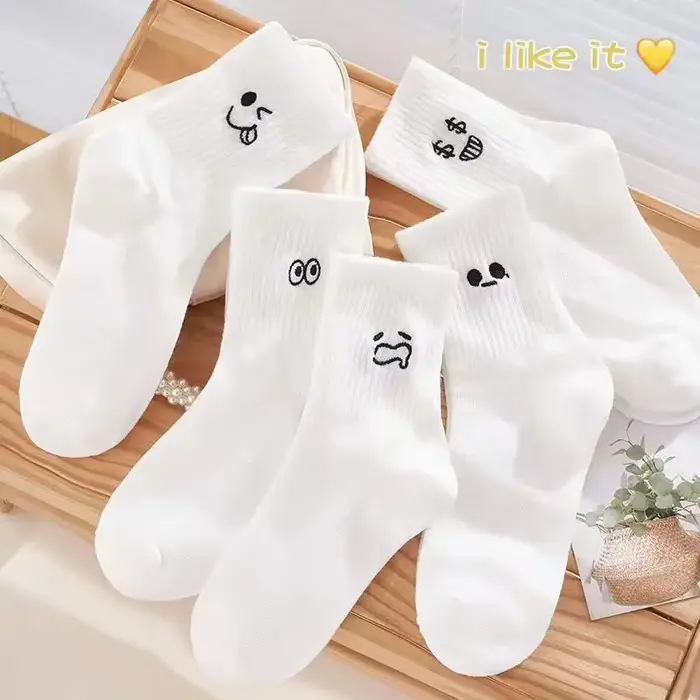 10 paires de chaussettes à motifs de dessin animé pour femmes, chaussettes polyvalentes tendance et 