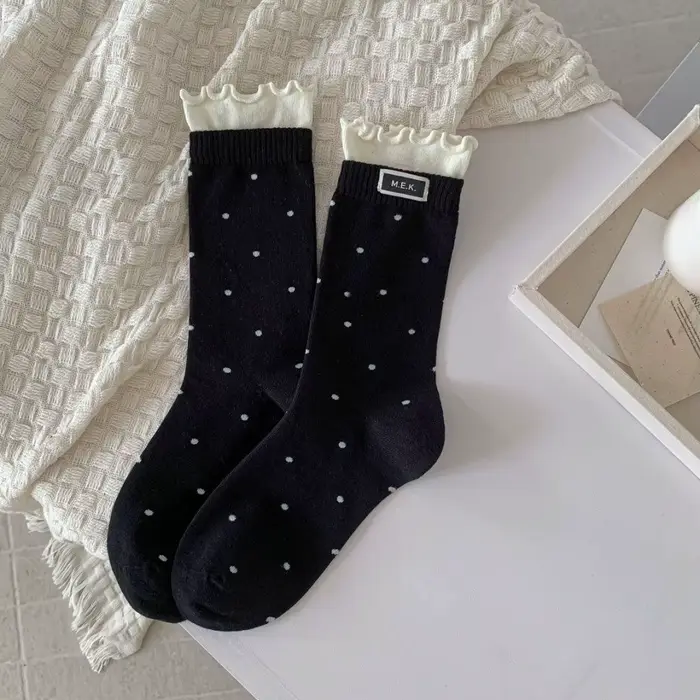 Chaussettes pour femmes nouveaux points mignon froufrous décontracté mode chaussettes longues respir