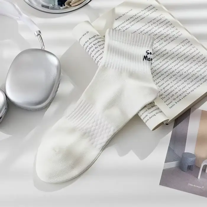 Chaussettes en coton pour hommes, Tube central, Alphabet brodé, bracelet de cheville, couleur unie, 