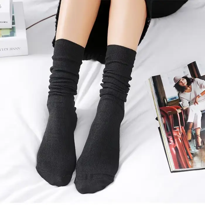 Chaussettes pour femmes jaune uni pour femmes, Tubes moyens, Kawaii, coton, noir, rouge, kaki, bas m