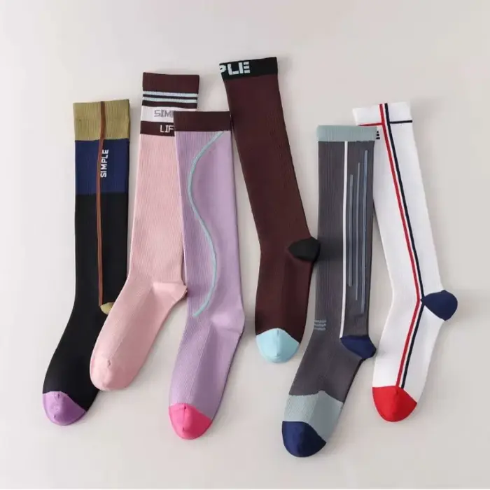 Chaussettes polyvalentes rétro personnalisées pour femmes