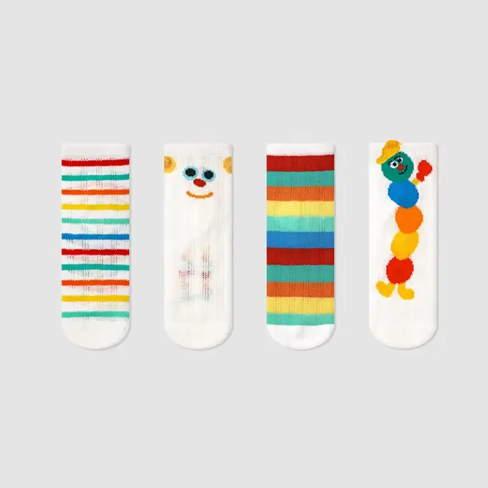 4 paires de chaussettes pour filles, motif chenille de dessin animé mignon, chaussettes rayées confo
