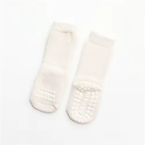 Chaussettes de sol épaisses pour enfants de 0 à 3 ans, chaussettes chaudes et antidérapantes de coul