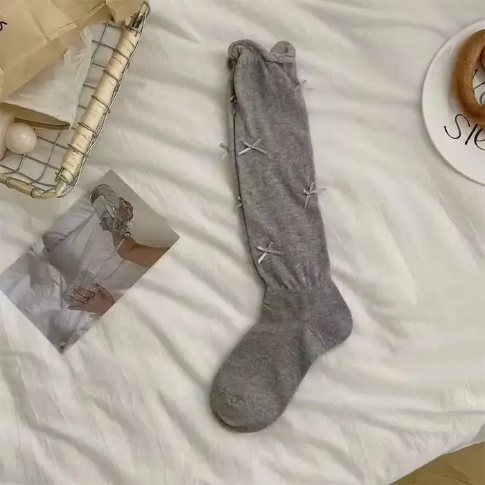 Bas pour femmes de haute qualité moderne nouveau Simple mignon Style japonais longues femmes chausse