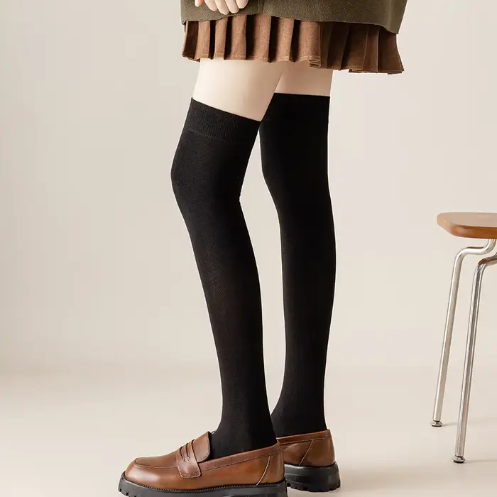 Salina femmes chaussettes coton Tube sur le genou hiver printemps nouvel an couleur unie mode personnalité loisirs sport confortable