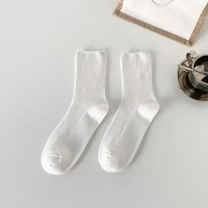 Chaussettes marron pour femmes, chaussettes tube en pur coton, style minimaliste, couleur unie, chau