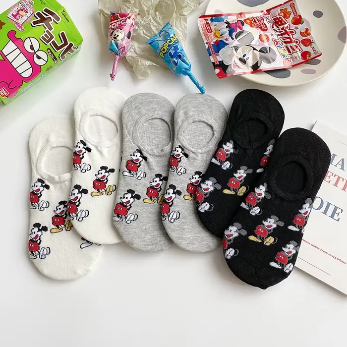 3/5 paires de chaussettes tricotées à la mode pour femmes, motif de dessin animé drôle, pour l'été, 