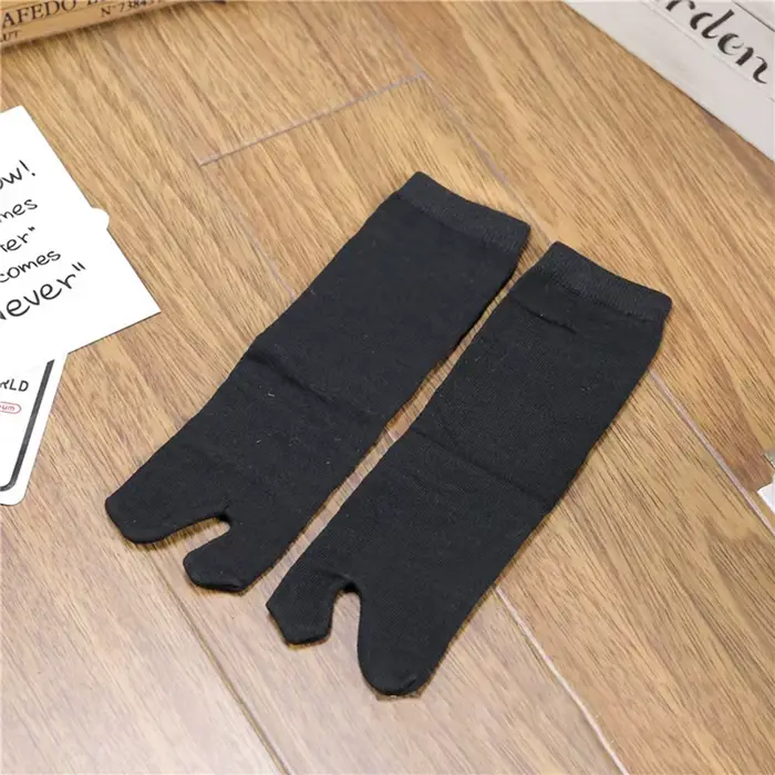 Nouveau japonais hommes et femmes été bambou Fiber deux doigts chaussettes noir Kimono bascule sanda