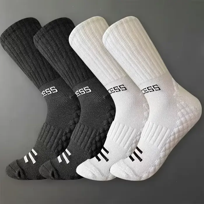 4 paires de chaussettes de sport noires et blanches pour hommes et femmes