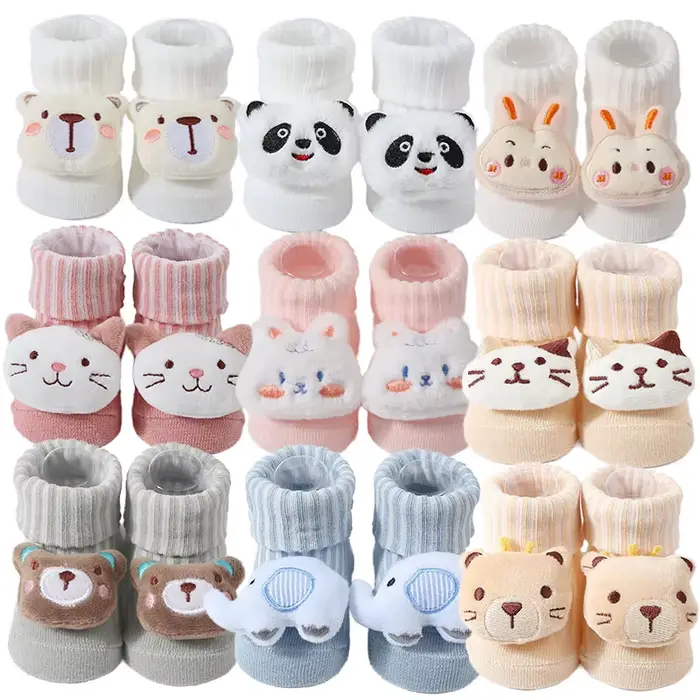 Chaussettes de printemps pour nouveau-né, poupée de dessin animé mignonne, chaussettes tricotées douces et fines pour filles et garçons, chaussettes de sol pour nourrissons de 0 à 6 mois, accessoires 