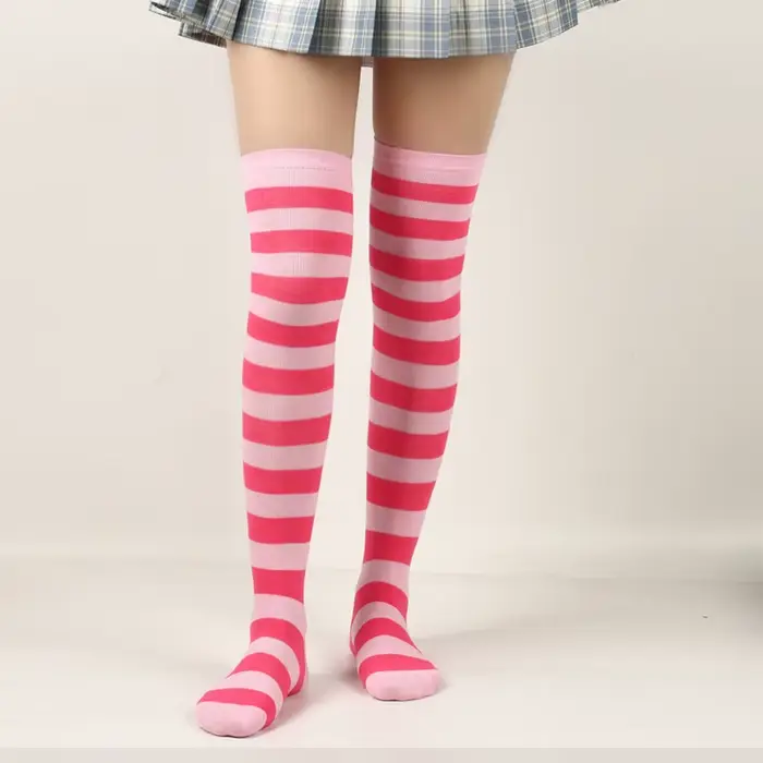 Femmes cuisse haute sur le genou chaussettes pour fille noir blanc rayé bonneterie longs bas en coto