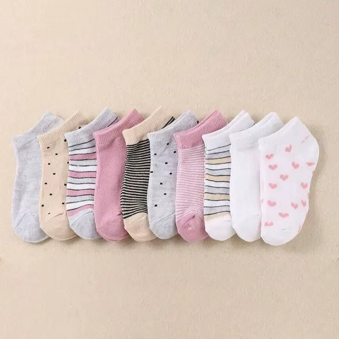 10 paires de chaussettes adorables pour enfants – chaussettes confortables adaptées aux garçons et a