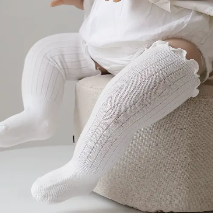Chaussettes antidérapantes pour bébé fille, chaussettes hautes pour nouveau-né, mignonnes, pour enfa
