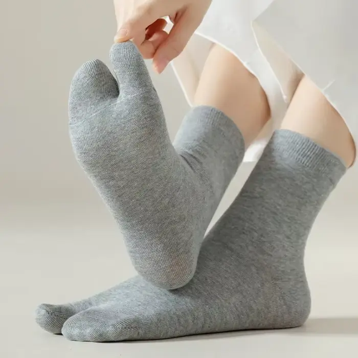 Chaussettes à doigts séparés style japonais tendance pour hommes et femmes, en fibre d'été, pour kim