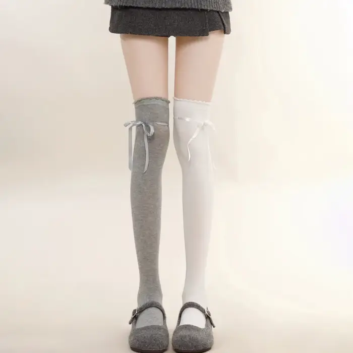 Chaussettes hautes à lacets pour femmes