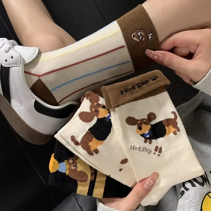 Dessin animé saucisse chien Tube moyen chaussettes drôle teckel motif Animal coton