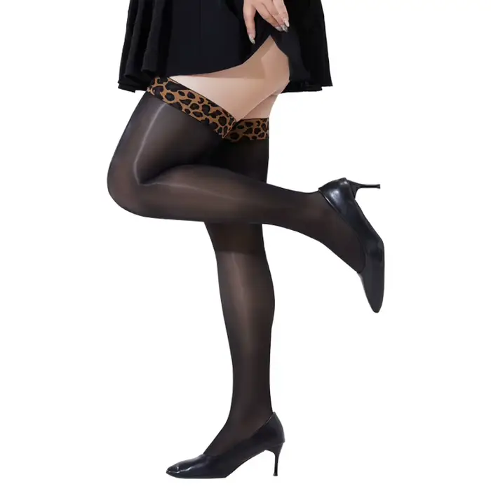 Collants brillants effet léopard 8D à l'huile de cheval