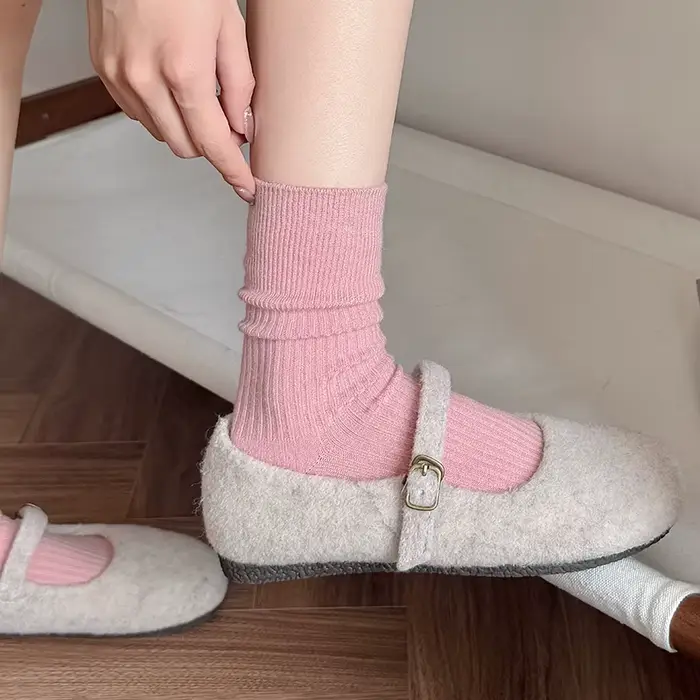 Chaussettes pour femmes Style coréen nouveau rayé Simple longues