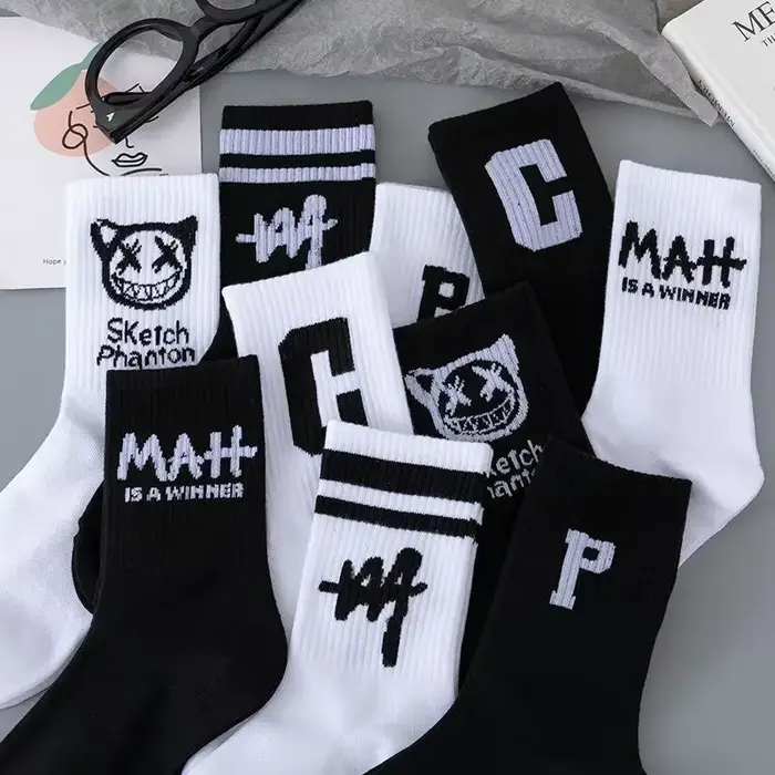 CHRLEISURE chaussettes hommes mode tout-match étudiant mi-tube