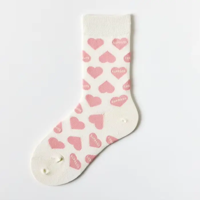 Nouvelles femmes chaussettes mignon amour avec coeur imprimé chaussette coton Harajuku Vintage heure