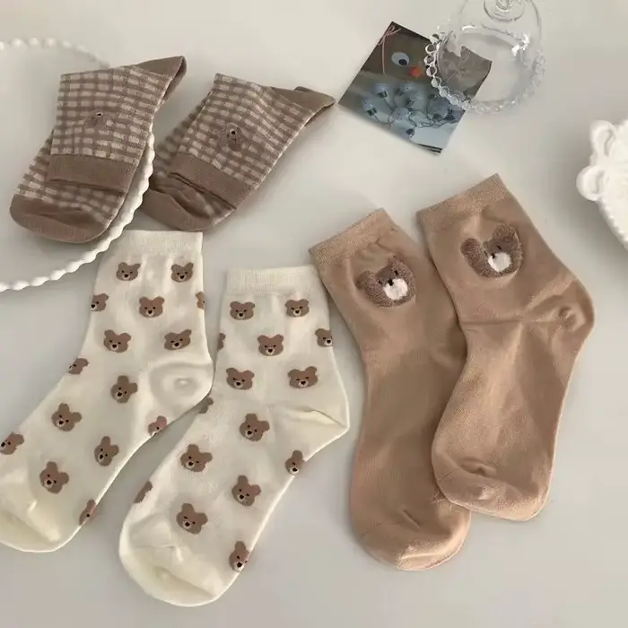 Chaussettes créatives ours brun pour femmes