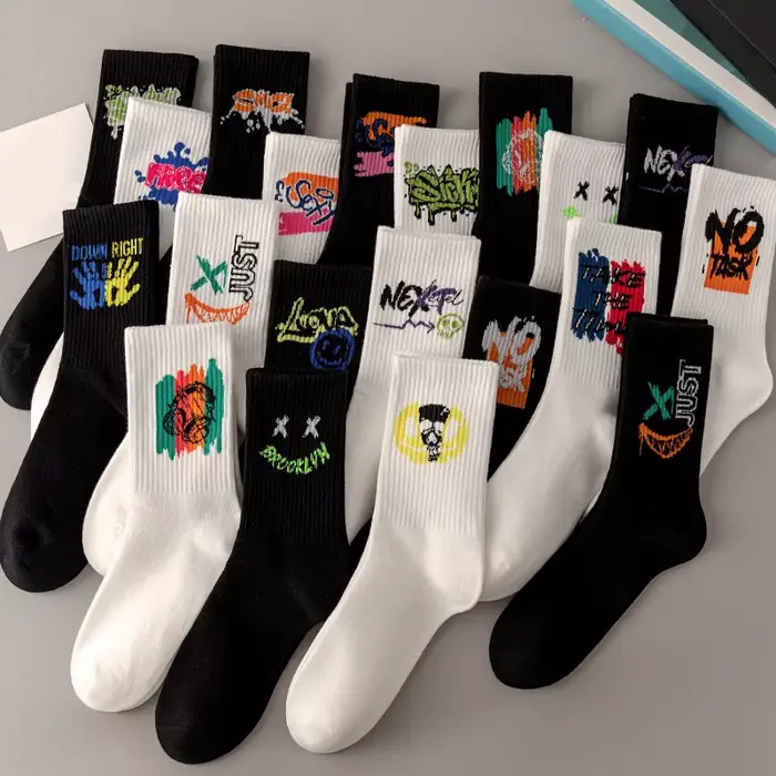 5/10 paires de chaussettes de sport à la mode pour Couple, de haute qualité, avec motifs Graffiti, c