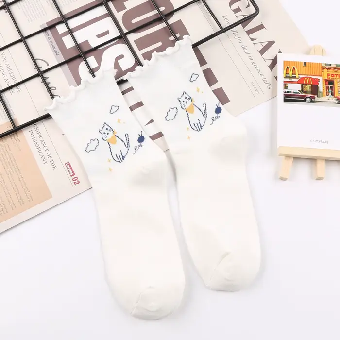 Chaussettes mi-tube Kawai Lazy Cat pour femmes, document solide, style japonais doux pour filles, ch