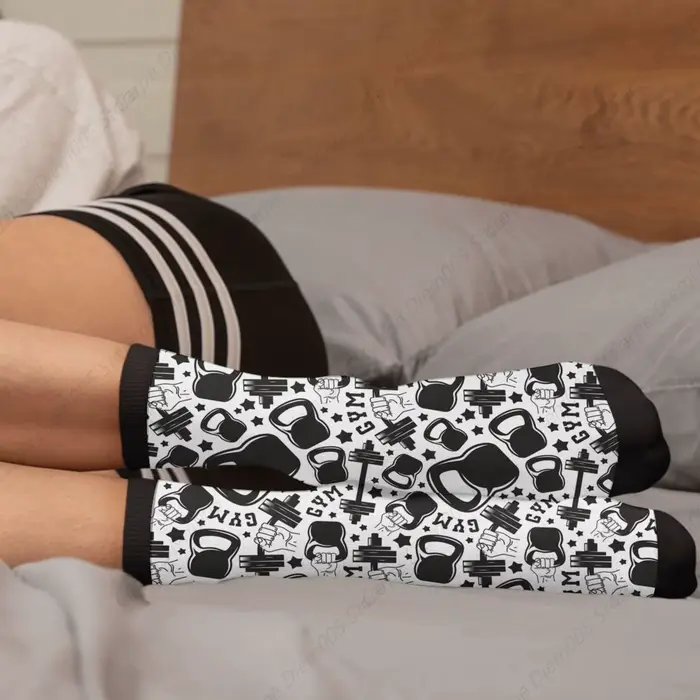 Fitness Club noir haltères décontracté drôle Funky nouveauté chaussettes pour hommes femmes
